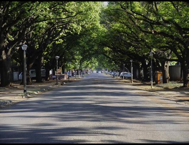 1 BEDROOM PROPERTY TO RENT IN BULT WEST